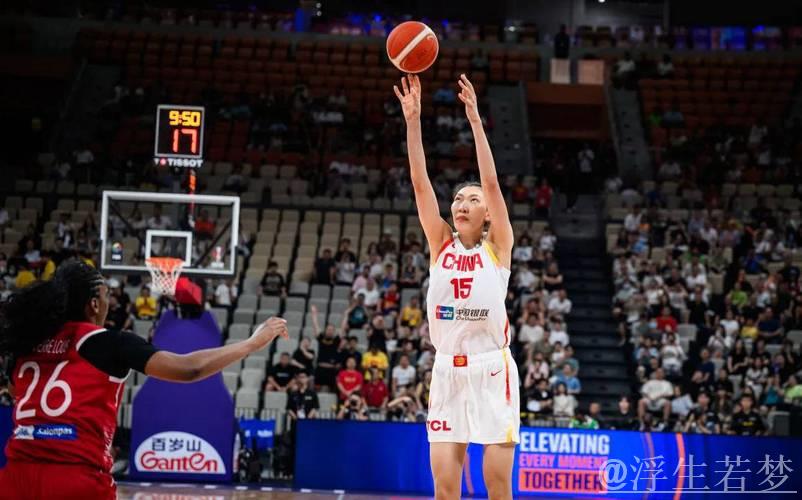 韩旭队友：韩旭吸引了众多球迷关注，她的比赛谁会不喜欢看呢